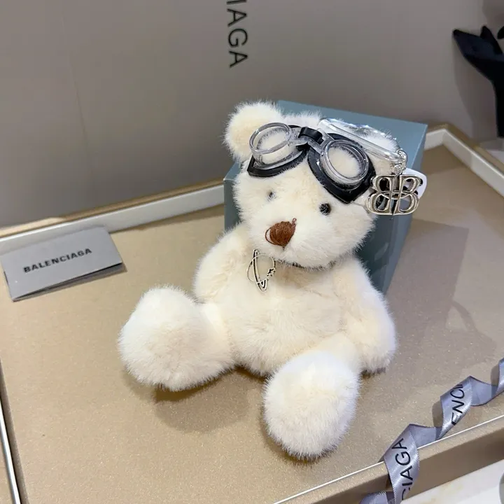 スーパーコピー バレンシアガ キーホルダー