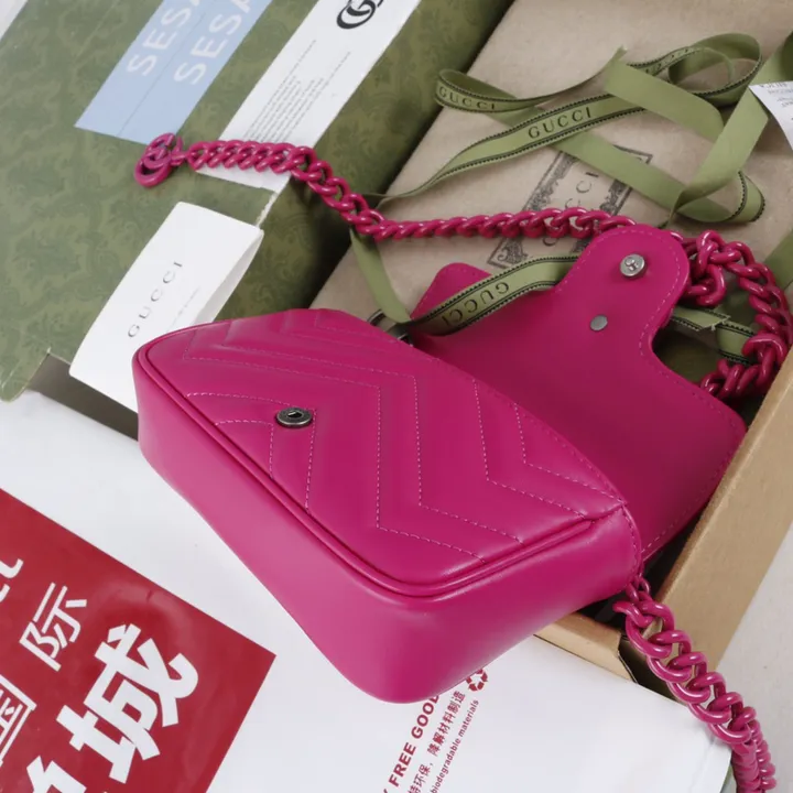 スーパーコピー グッチ キーホルダー