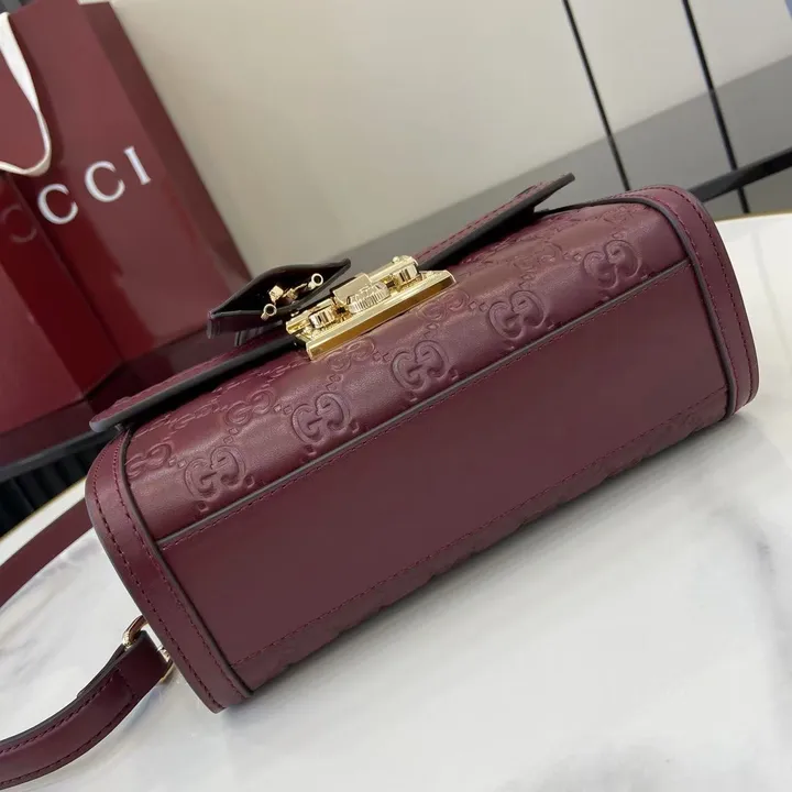 スーパーコピー ルイヴィトン キーホルダー