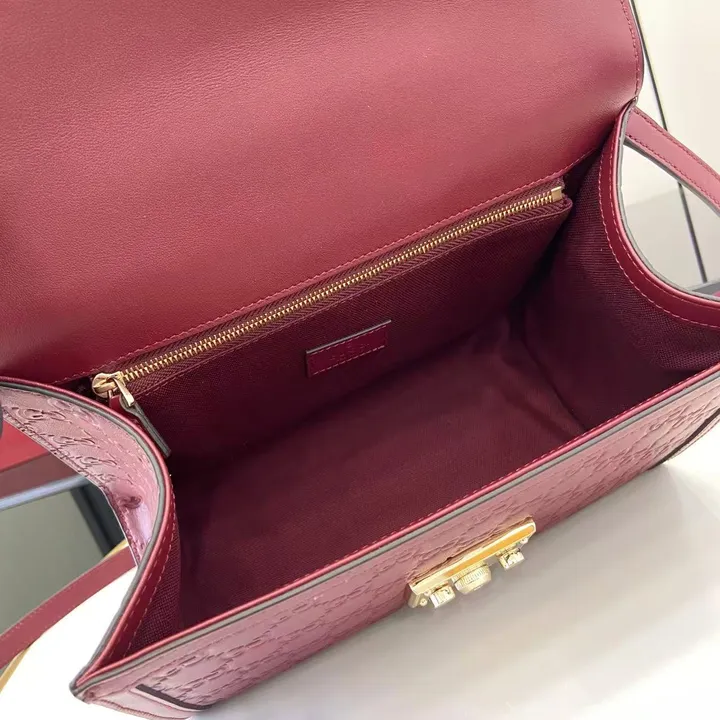 スーパーコピー ルイヴィトン キーホルダー