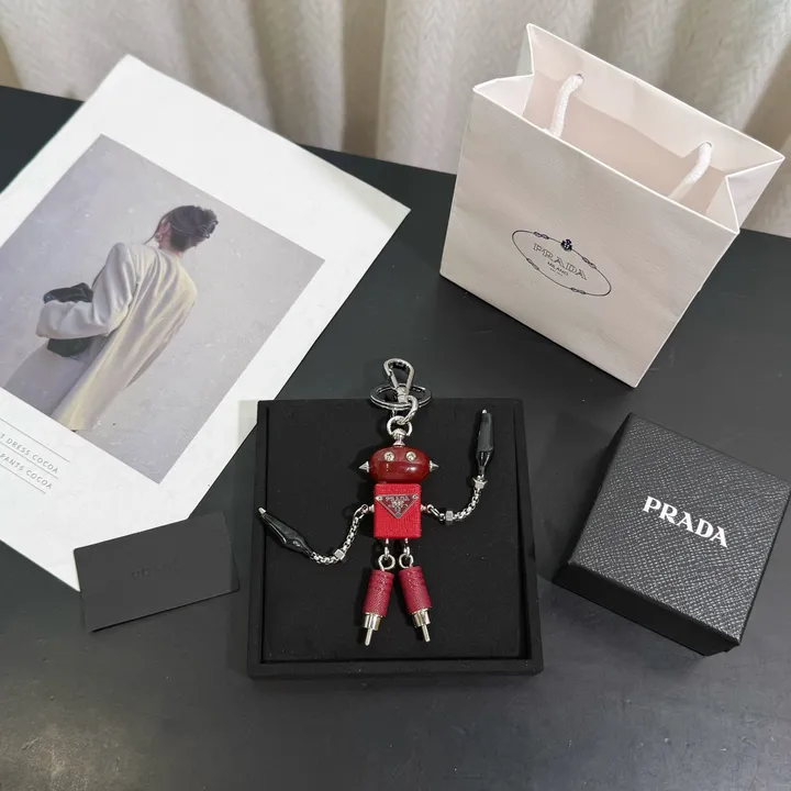 スーパーコピー プラダ キーホルダー