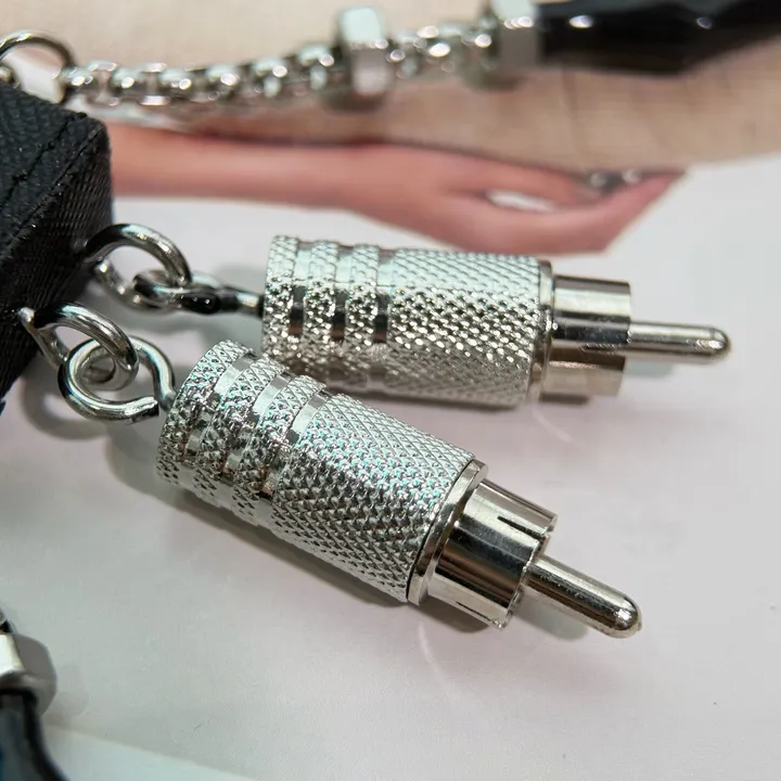 スーパーコピー プラダ キーホルダー