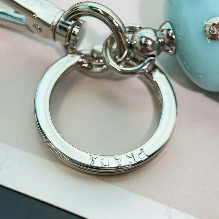 スーパーコピー プラダ キーホルダー