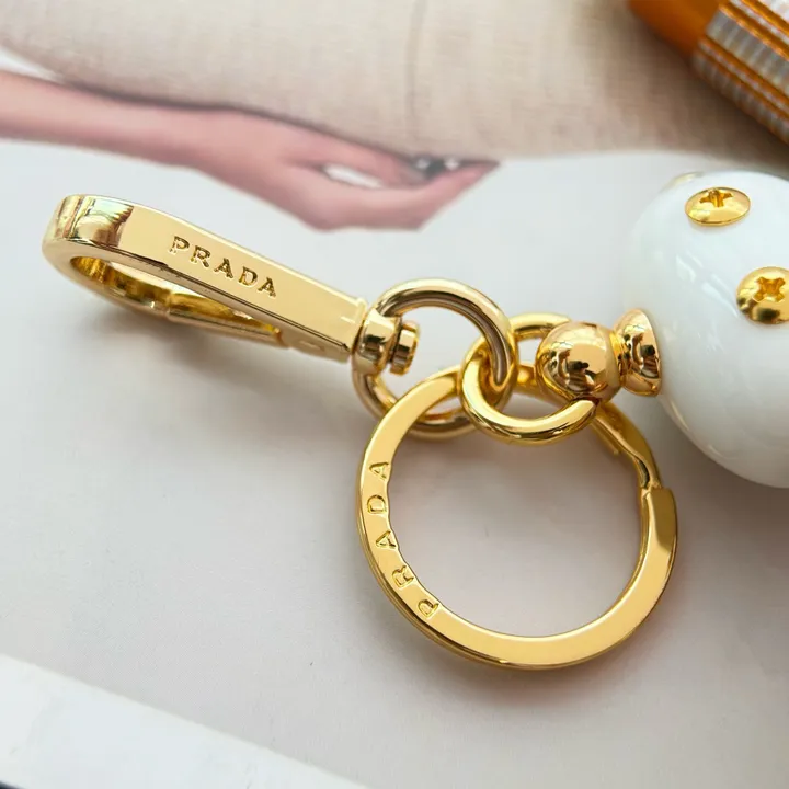 スーパーコピー プラダ キーホルダー