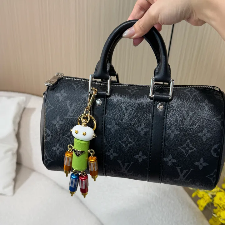 スーパーコピー プラダ キーホルダー