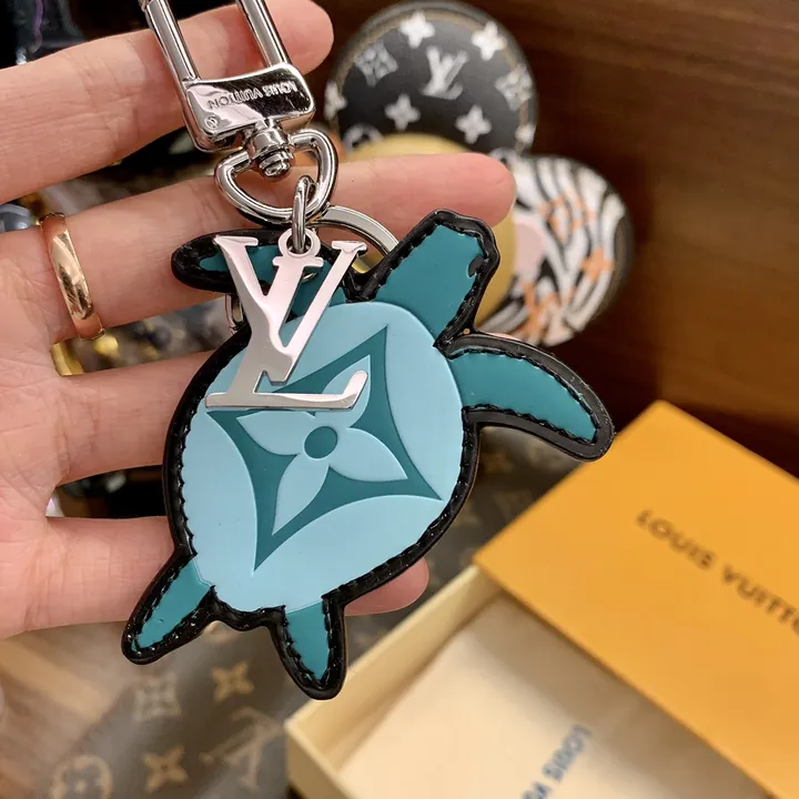 スーパーコピー ルイヴィトン キーホルダー
