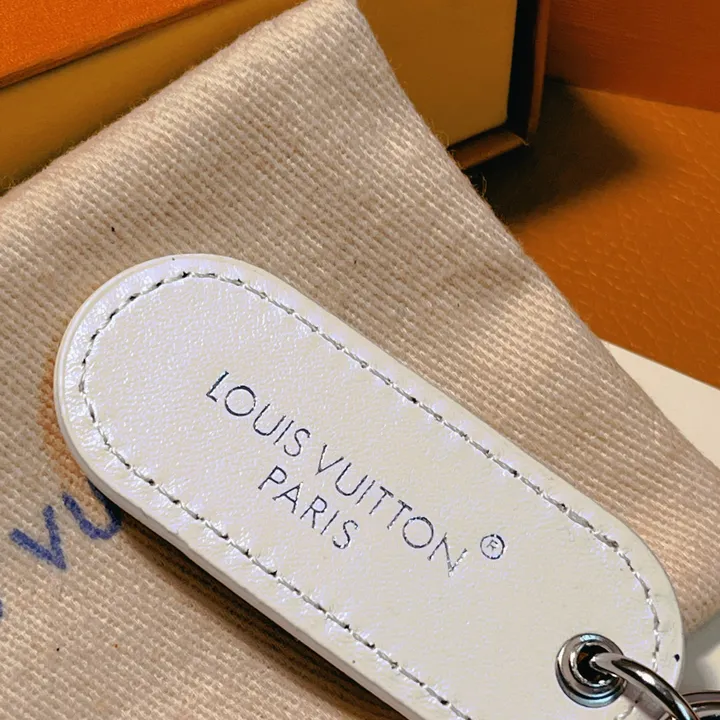 スーパーコピー ルイヴィトン キーホルダー