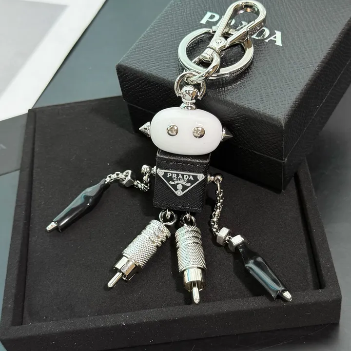 スーパーコピー プラダ キーホルダー