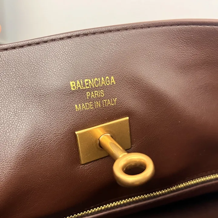 スーパーコピー ディオール キーホルダー