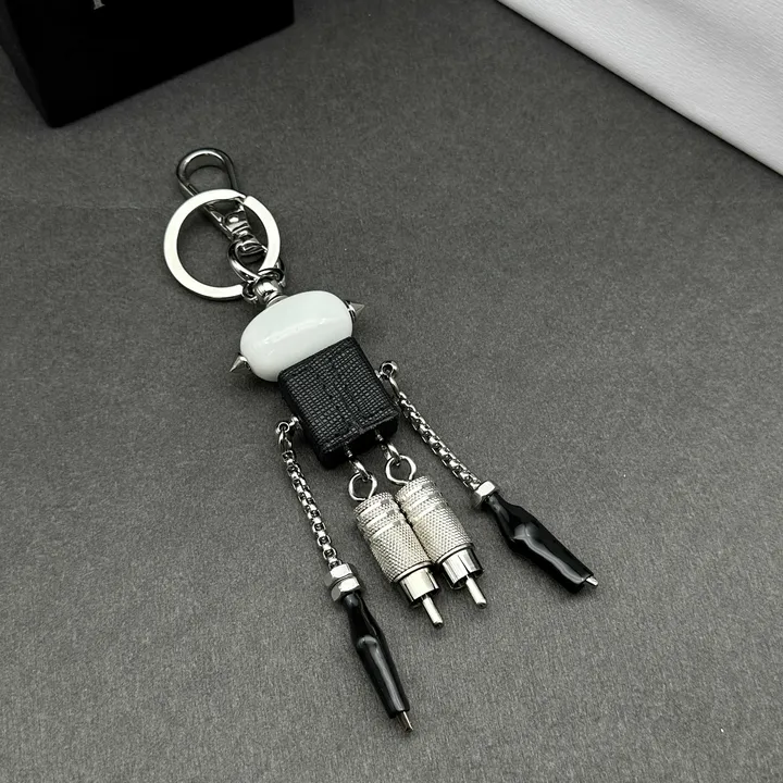 スーパーコピー バレンシアガ キーホルダー