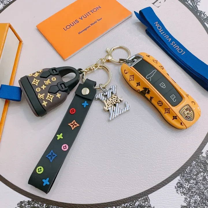 スーパーコピー ルイヴィトン キーホルダー