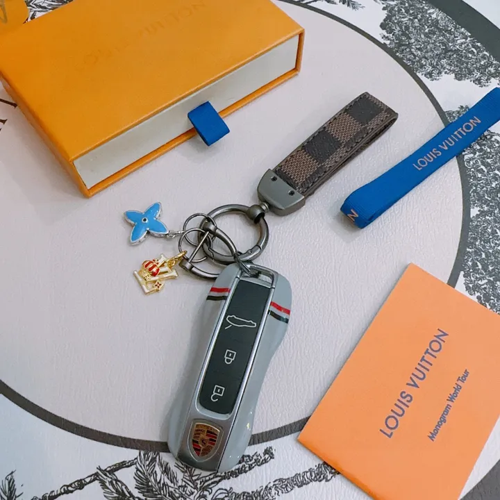 スーパーコピー ルイヴィトン キーホルダー