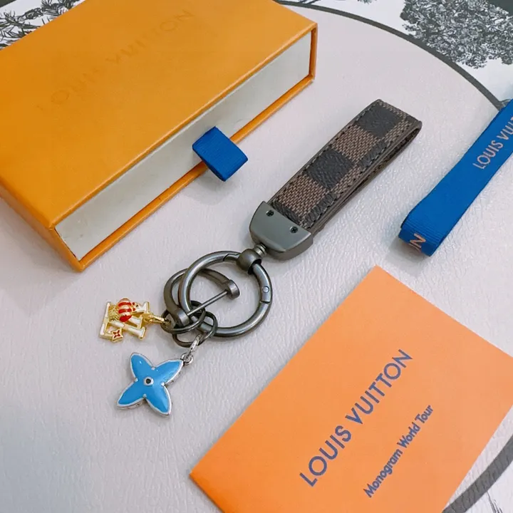 スーパーコピー ルイヴィトン キーホルダー