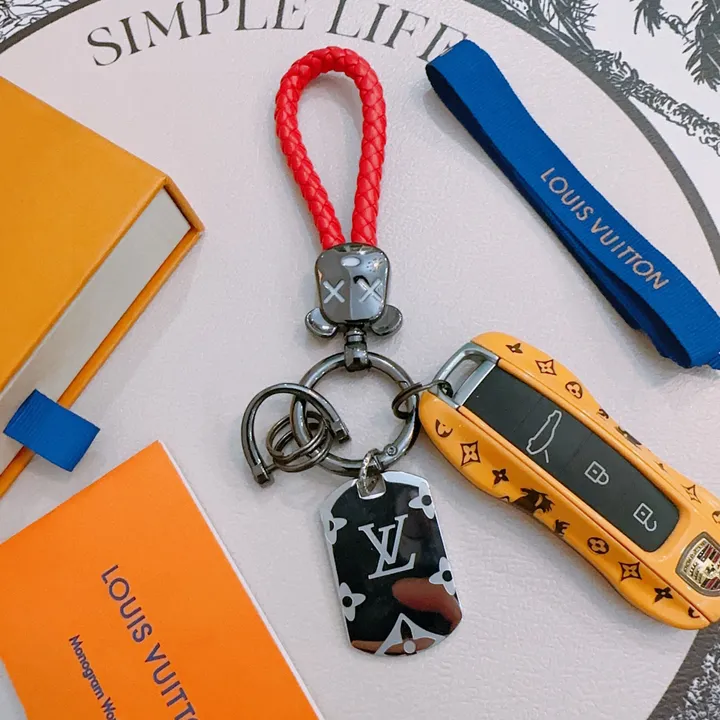 スーパーコピー ルイヴィトン キーホルダー