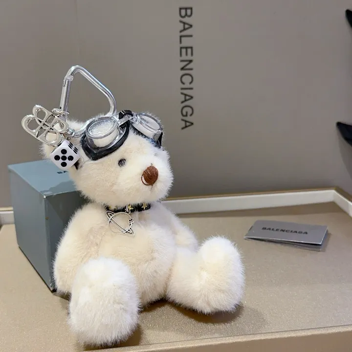 スーパーコピー バレンシアガ キーホルダー