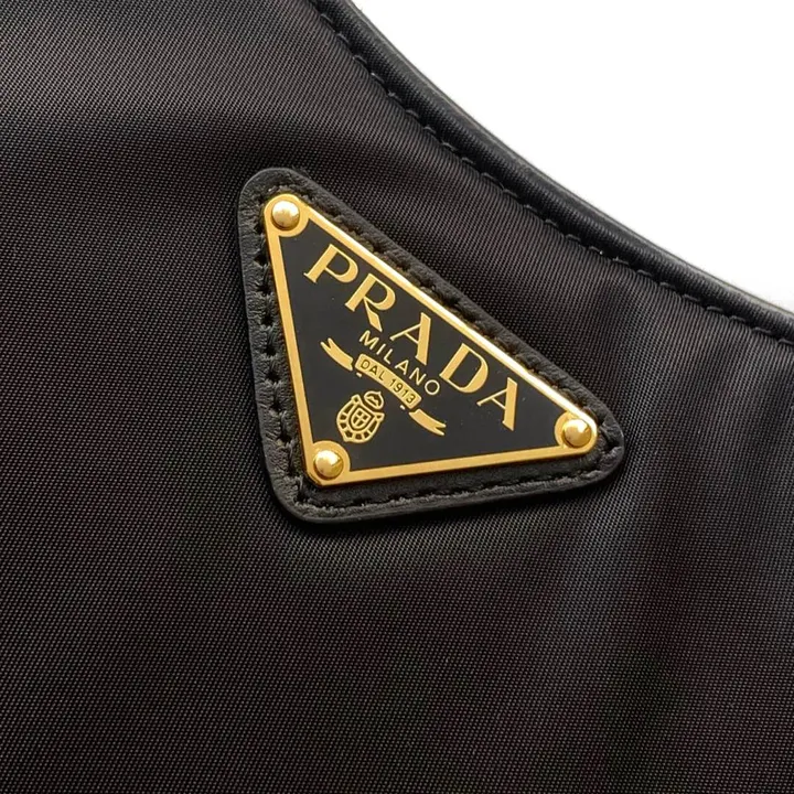 スーパーコピー バレンシアガ キーホルダー