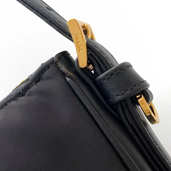 スーパーコピー バレンシアガ キーホルダー