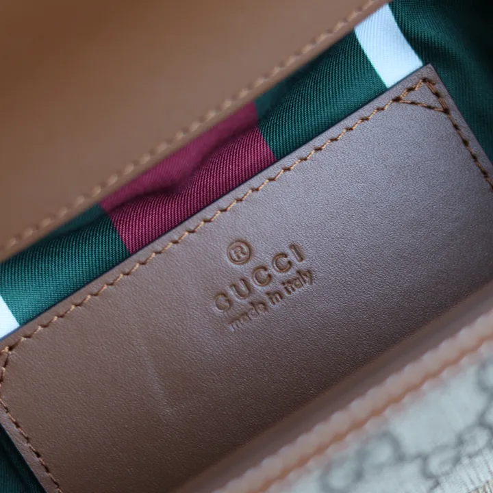 スーパーコピー ルイヴィトン キーホルダー