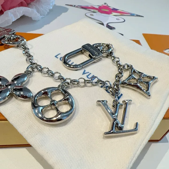 スーパーコピー ルイヴィトン キーホルダー