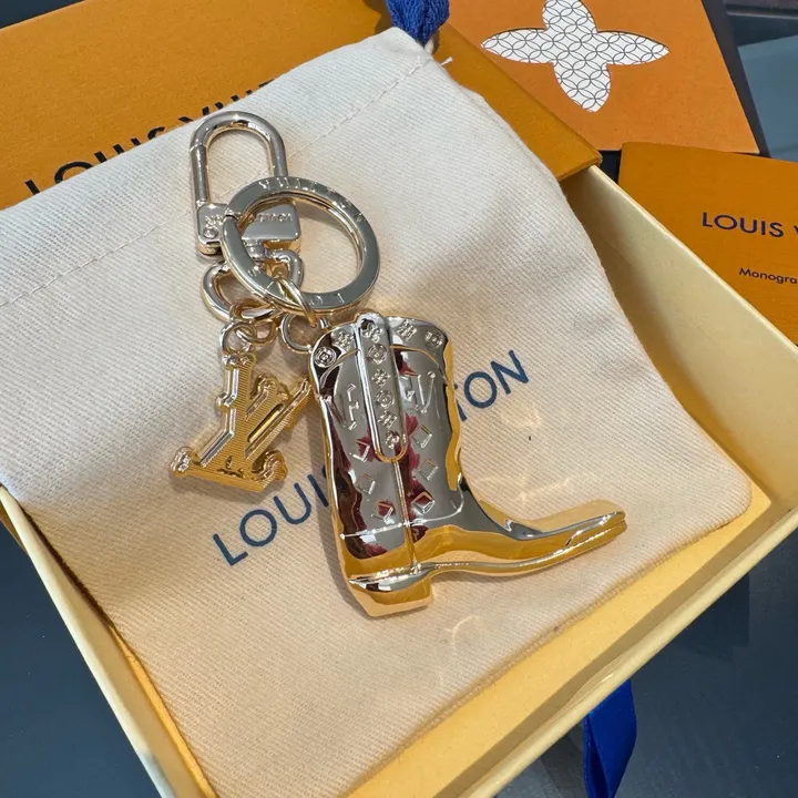 スーパーコピー ルイヴィトン キーホルダー