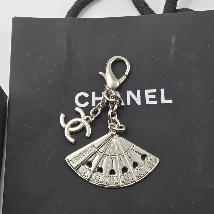 スーパーコピー シャネル キーホルダー