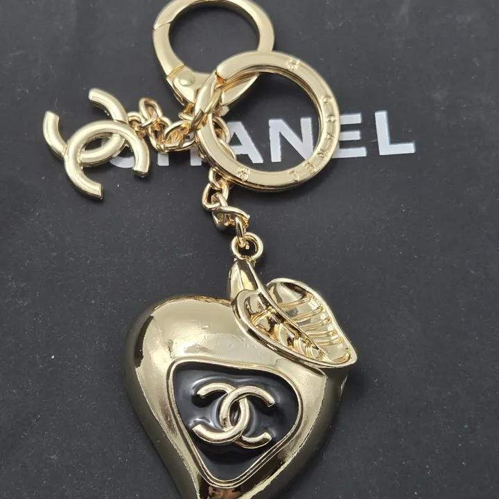 スーパーコピー シャネル キーホルダー