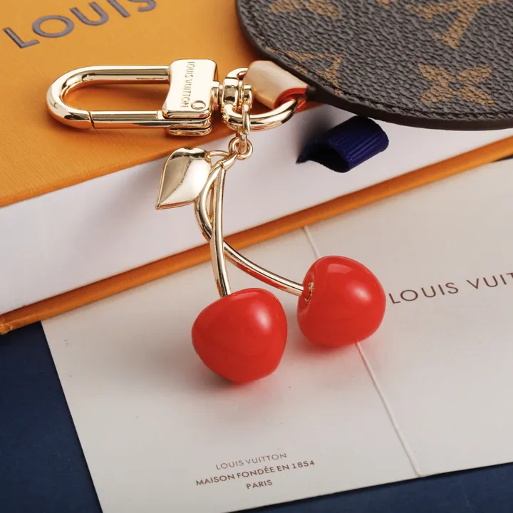 スーパーコピー ルイヴィトン キーホルダー