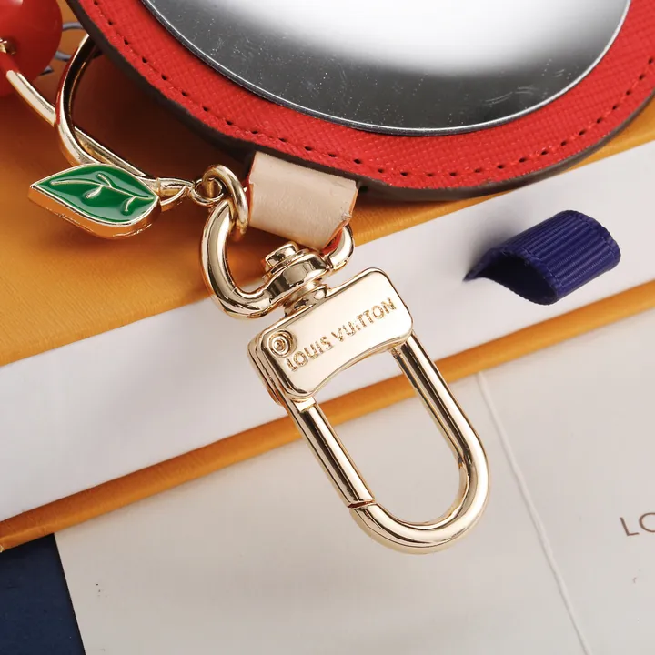 スーパーコピー ルイヴィトン キーホルダー