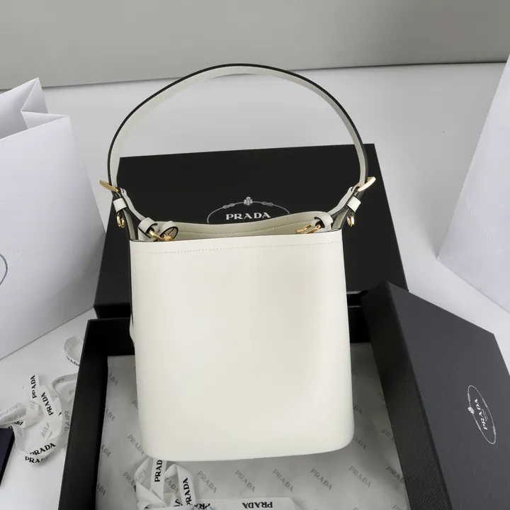 スーパーコピー グッチ キーホルダー