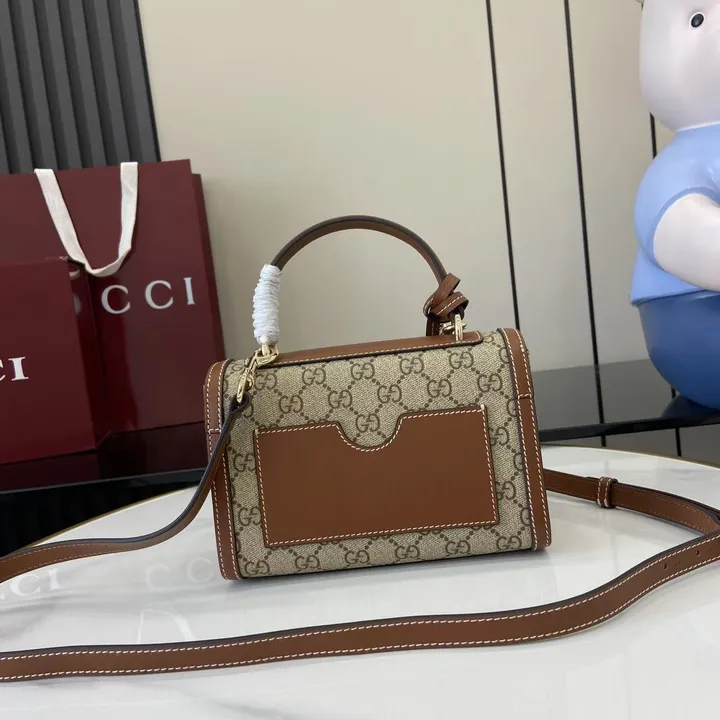 スーパーコピー ルイヴィトン キーホルダー