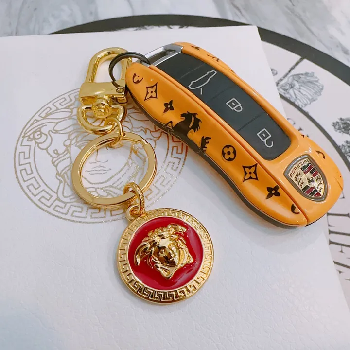 スーパーコピー プラダ キーホルダー