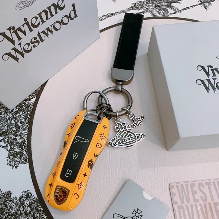 スーパーコピー クリスチャン・ルブタン キーホルダー