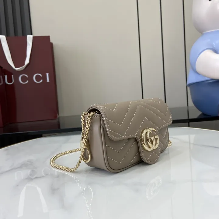 スーパーコピー グッチ キーホルダー