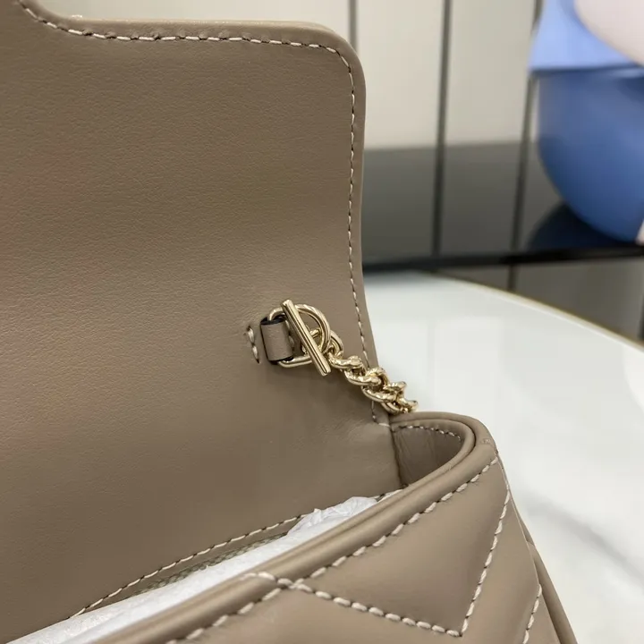 スーパーコピー グッチ キーホルダー