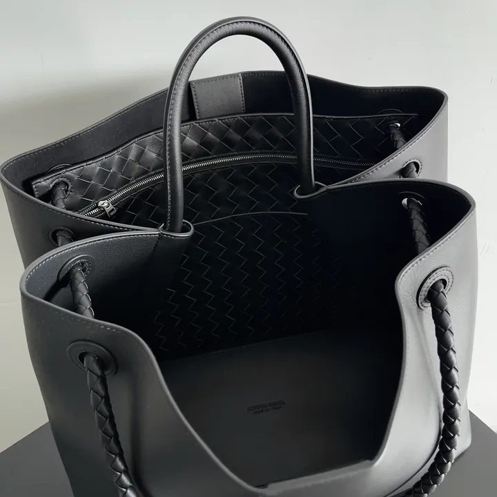 スーパーコピー ボッテガ ヴェネタ キーホルダー