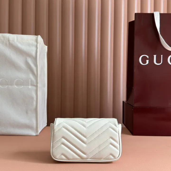 スーパーコピー グッチ キーホルダー