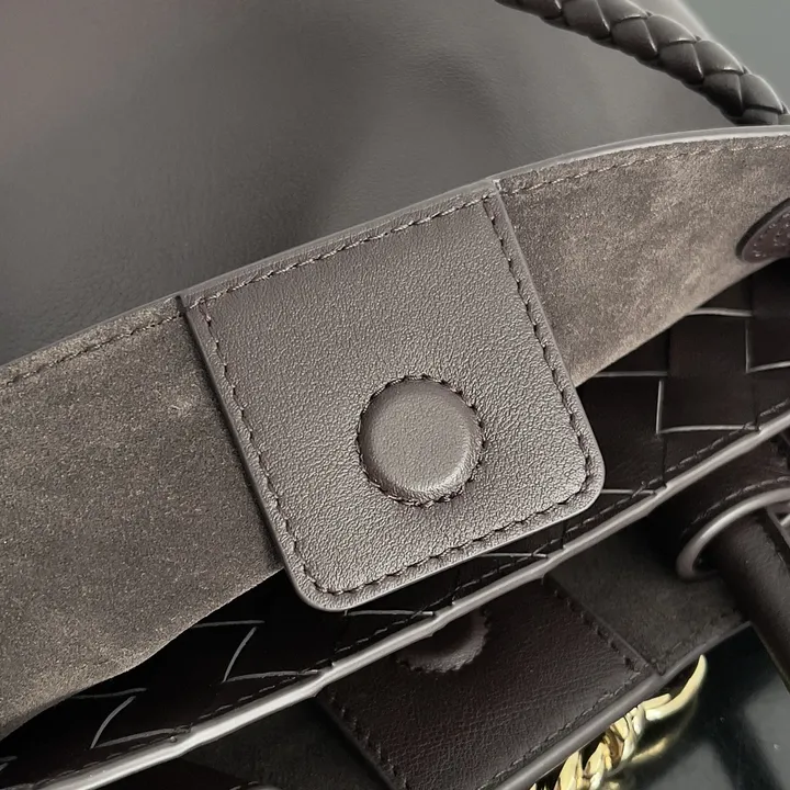 スーパーコピー ボッテガ ヴェネタ キーホルダー