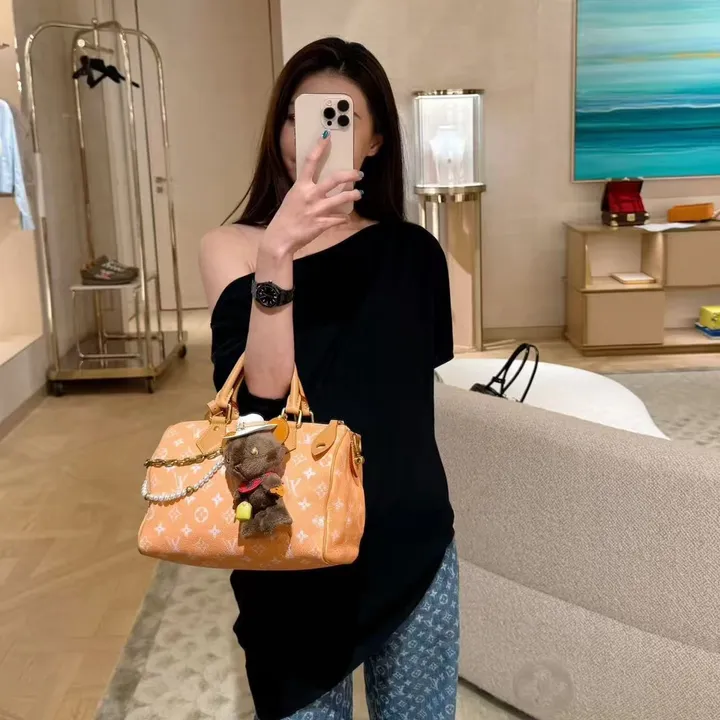 スーパーコピー ルイヴィトン キーホルダー