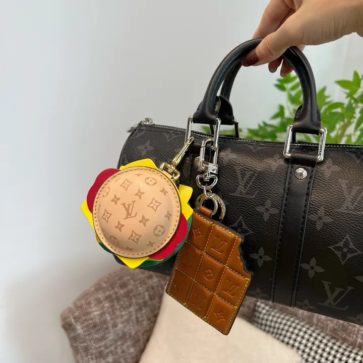 スーパーコピー ルイヴィトン キーホルダー