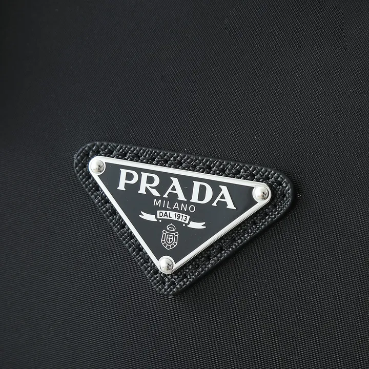 スーパーコピー バレンシアガ キーホルダー