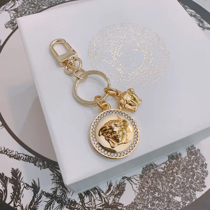 スーパーコピー プラダ キーホルダー