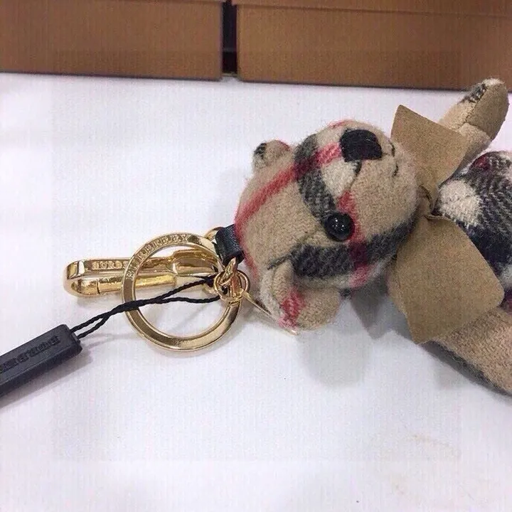 スーパーコピー プラダ キーホルダー