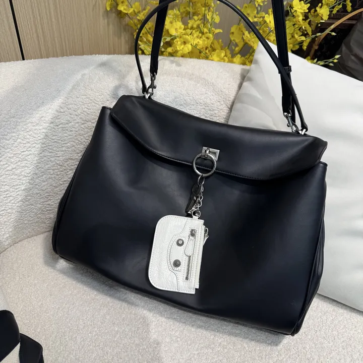 スーパーコピー ディオール キーホルダー