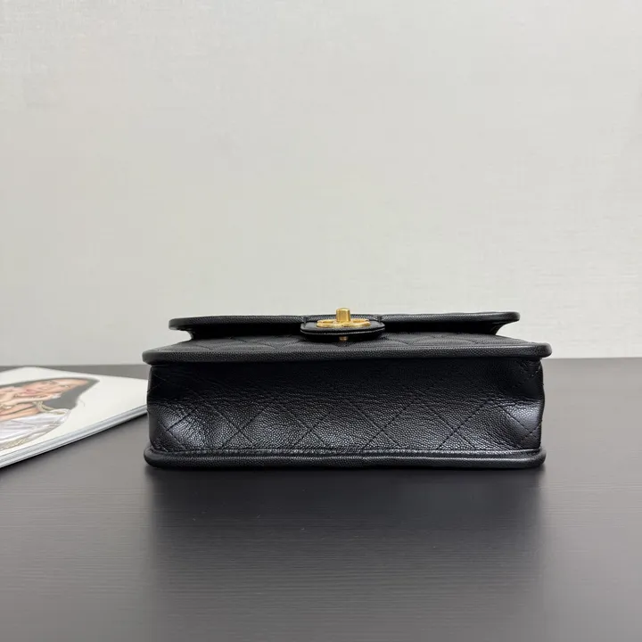 スーパーコピー シャネル キーホルダー