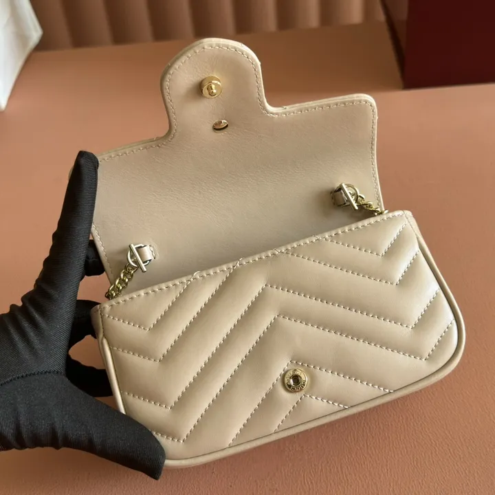 スーパーコピー グッチ キーホルダー