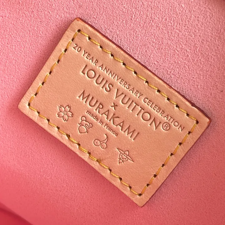 スーパーコピー ルイヴィトン キーホルダー