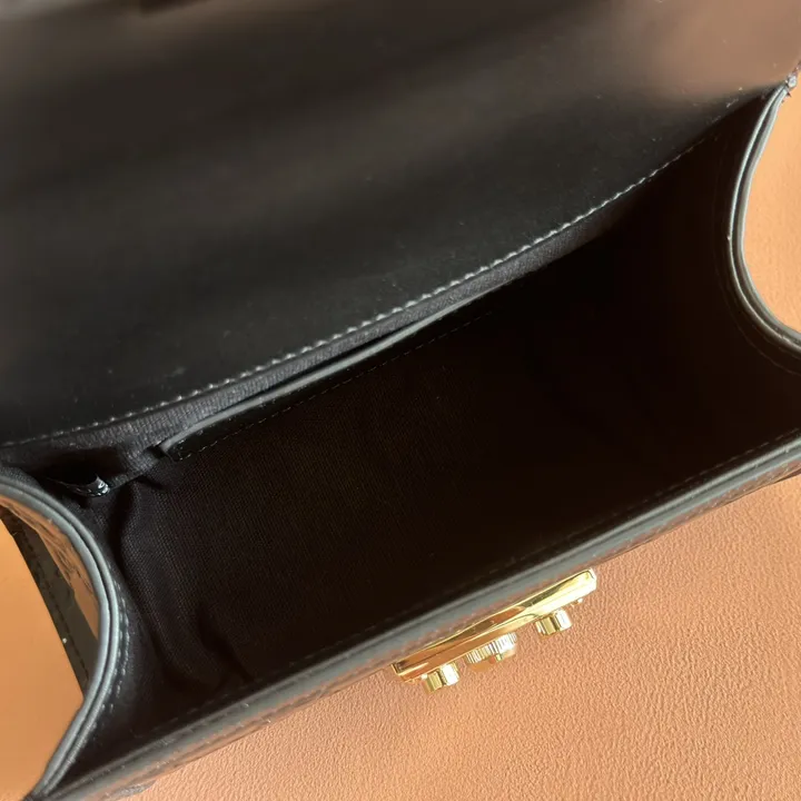 スーパーコピー グッチ キーホルダー