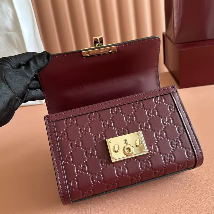 スーパーコピー グッチ キーホルダー