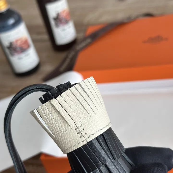 スーパーコピー シャネル キーホルダー