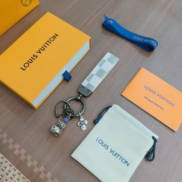 スーパーコピー ルイヴィトン キーホルダー